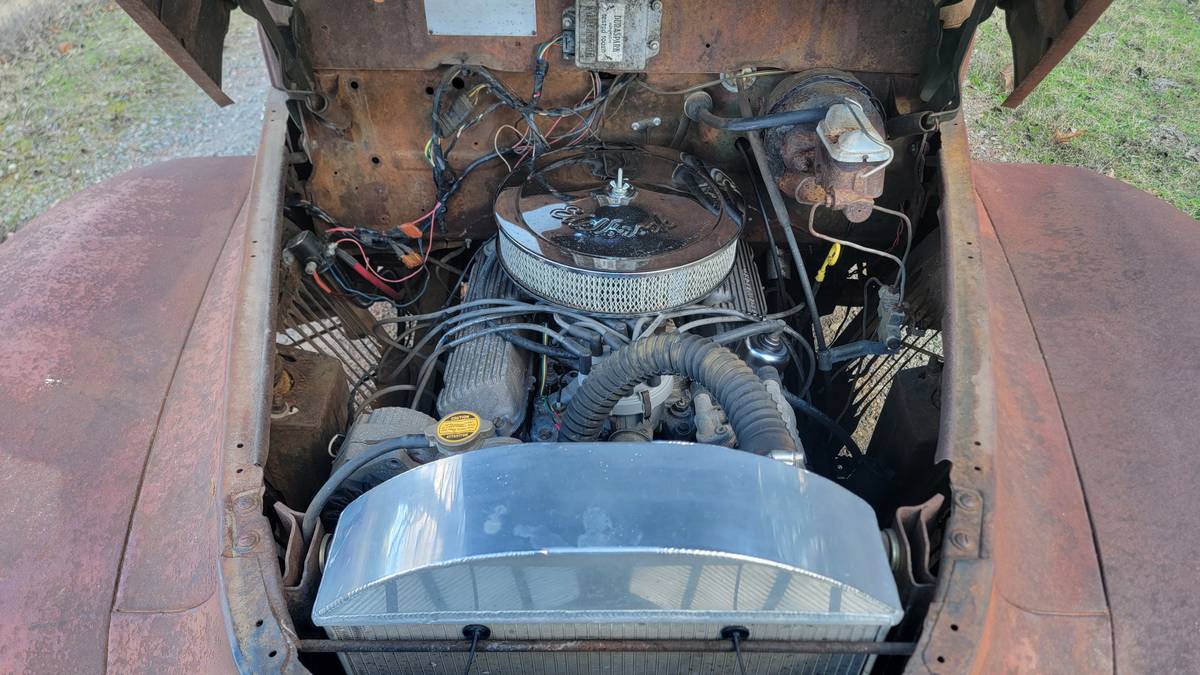 International-kb-2-34-ton-1948-red-10