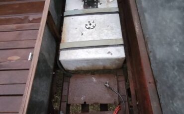 International-kb-2-34-ton-1948-red-11