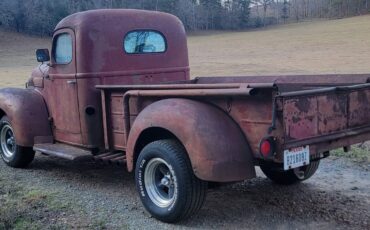 International-kb-2-34-ton-1948-red-19