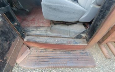 International-kb-2-34-ton-1948-red-7