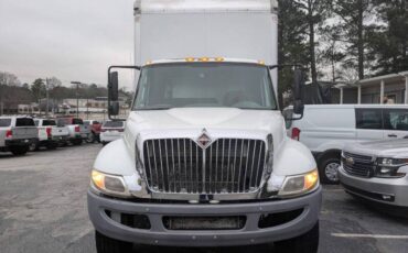 International-ma025-durastar-4300-diesel-1985-white-2