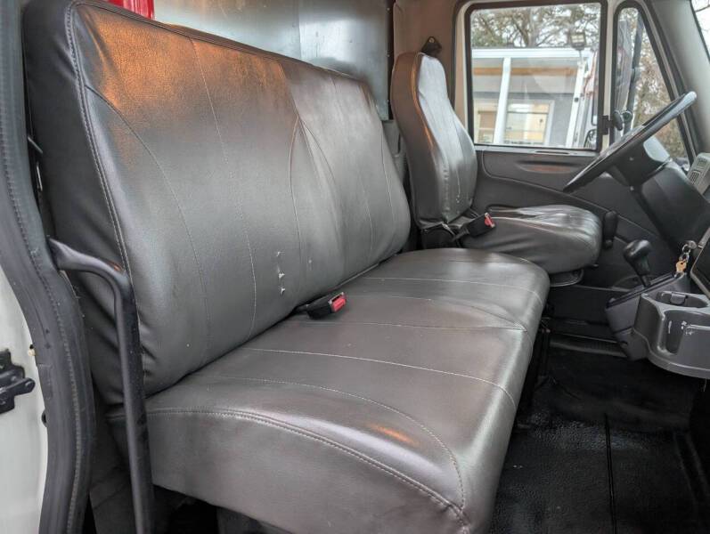 International-ma025-durastar-4300-diesel-1985-white-5