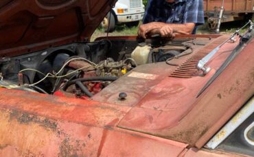 International-scout-1973-red-1