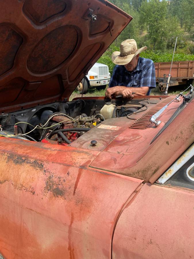 International-scout-1973-red-1