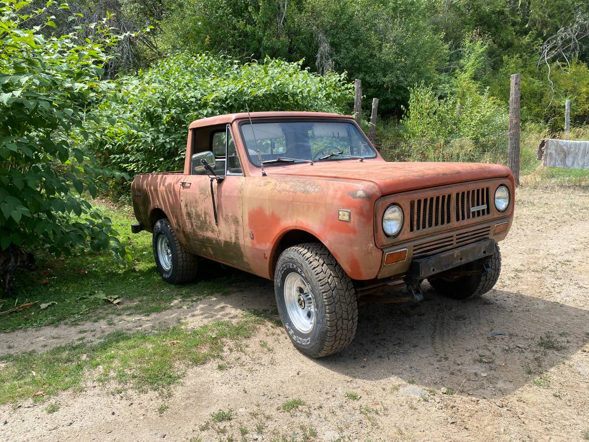 International-scout-1973-red-13