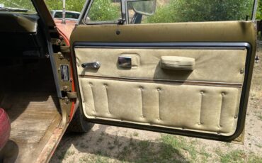 International-scout-1973-red-18