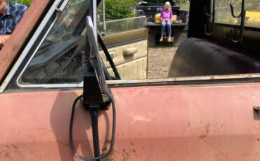 International-scout-1973-red