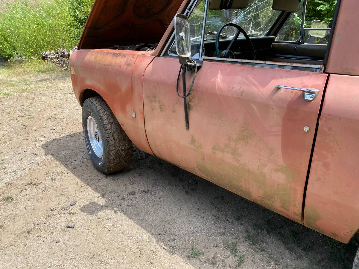 International-scout-1973-red-7