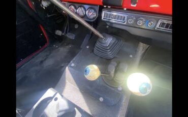 International-scout-1975-red-13