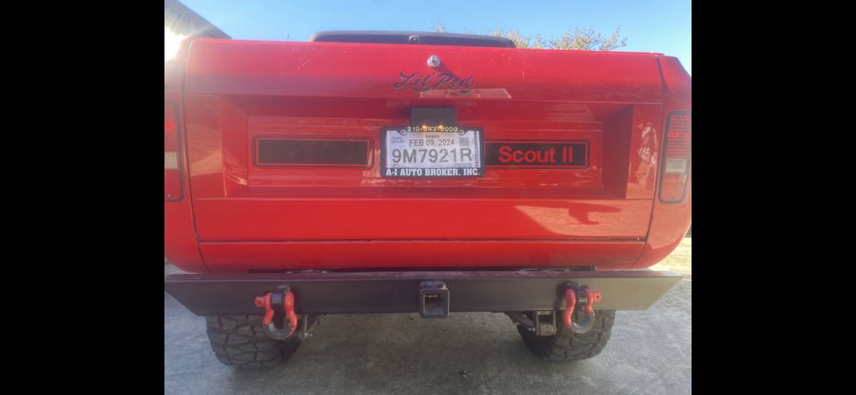 International-scout-1975-red-19