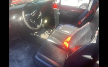 International-scout-1975-red-23