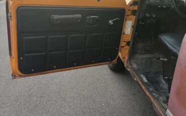 International-scout-1979-yellow-5