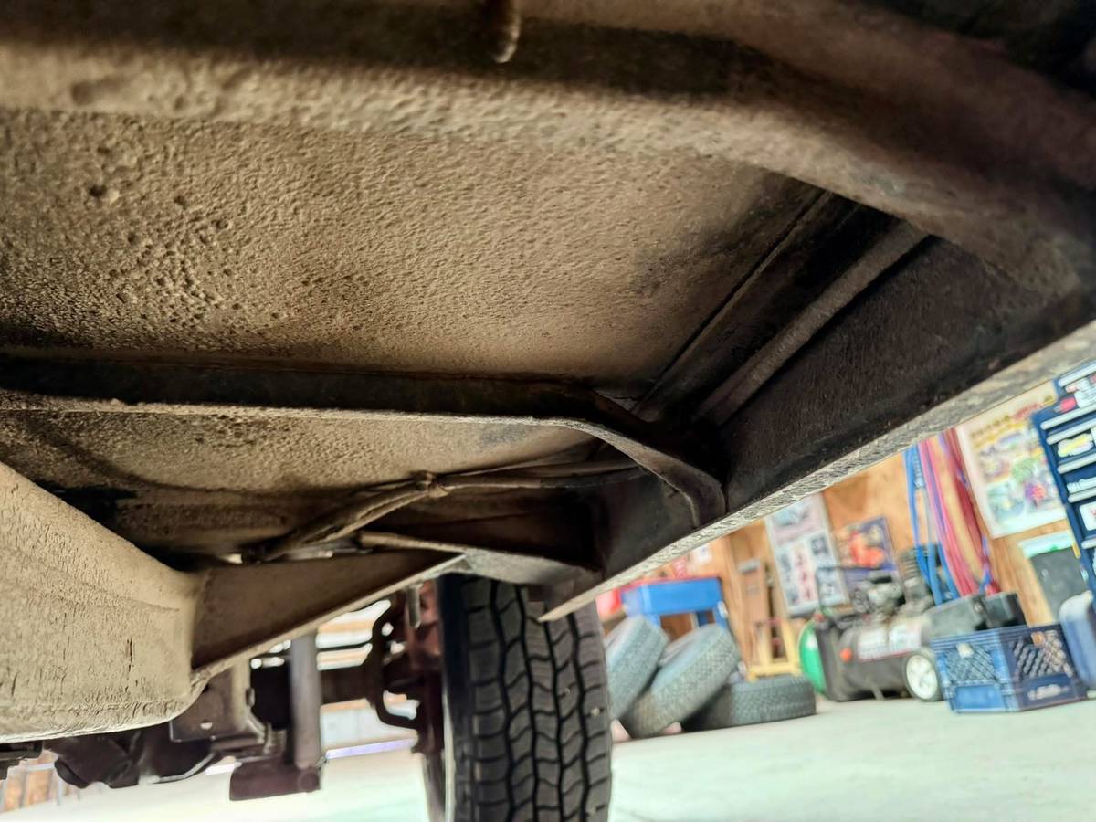 International-scout-ii-1974-yellow-10