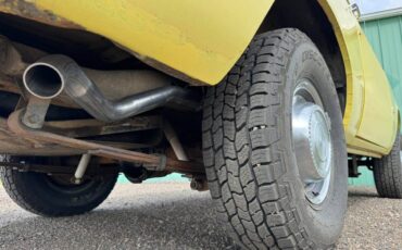 International-scout-ii-1974-yellow-17