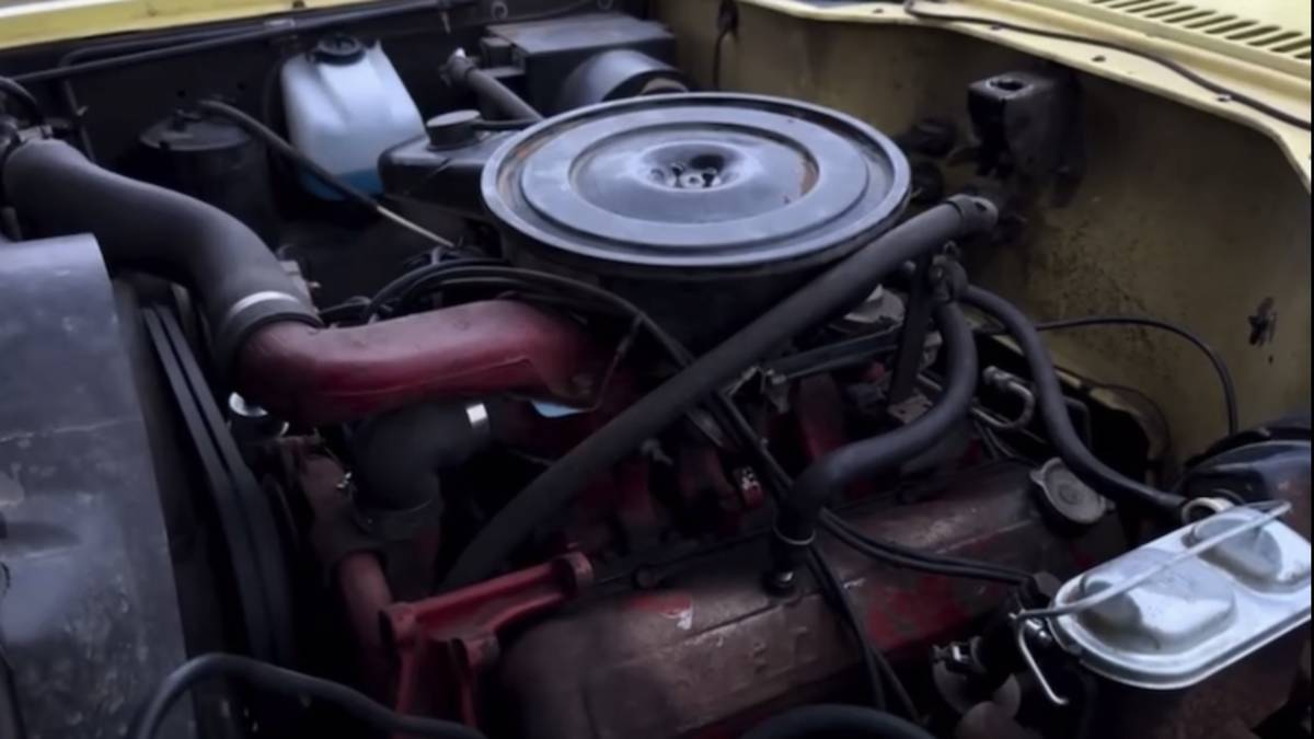 International-scout-ii-1974-yellow-8