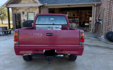 Isuzu-pickup-1993-red-4