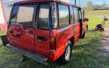 Isuzu-trooper-1986-2