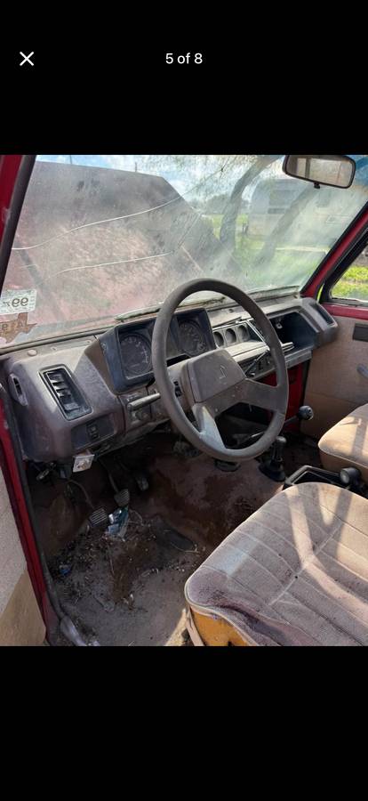 Isuzu-trooper-1986-3