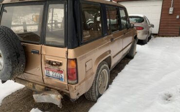 Isuzu-trooper-1986-brown-7