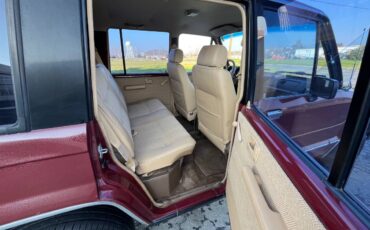 Isuzu-trooper-1988-1