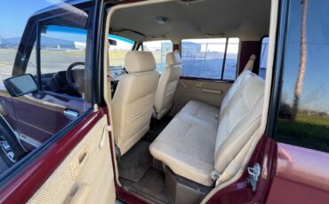 Isuzu-trooper-1988-11