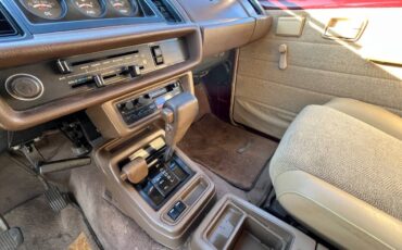 Isuzu-trooper-1988-6