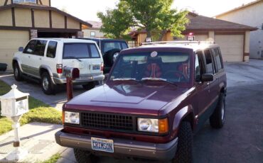 Isuzu-trooper-1989-purple-7