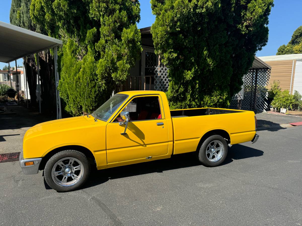 Isuzu-truck-diesel-1981-3