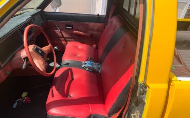 Isuzu-truck-diesel-1981-7