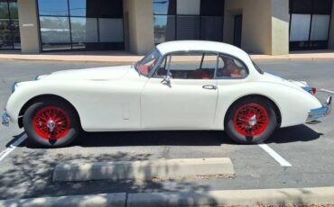 Jaguar-1958-white-7