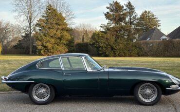 Jaguar-E-Type-1965-COUPE-11
