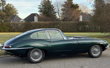 Jaguar-E-Type-1965-COUPE-12