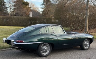 Jaguar-E-Type-1965-COUPE-13