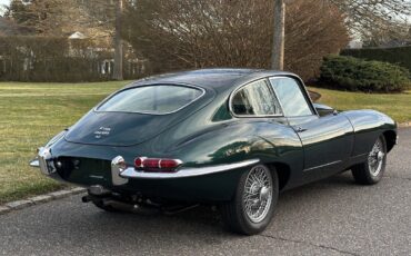 Jaguar-E-Type-1965-COUPE-14