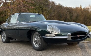 Jaguar-E-Type-1965-COUPE-30