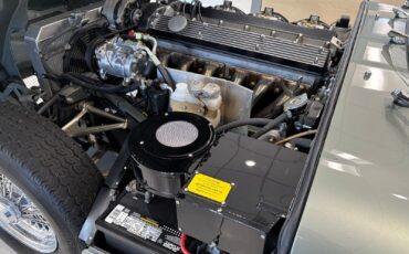 Jaguar-E-Type-1968-Coupe-10