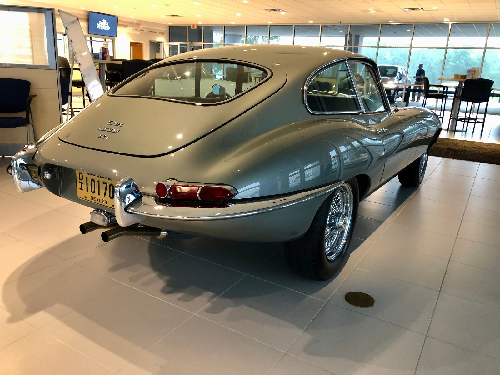 Jaguar-E-Type-1968-Coupe-20