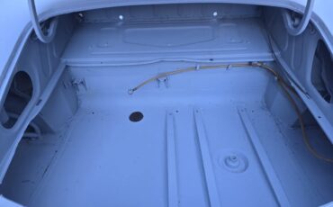 Jaguar-E-type-xke-1967-12