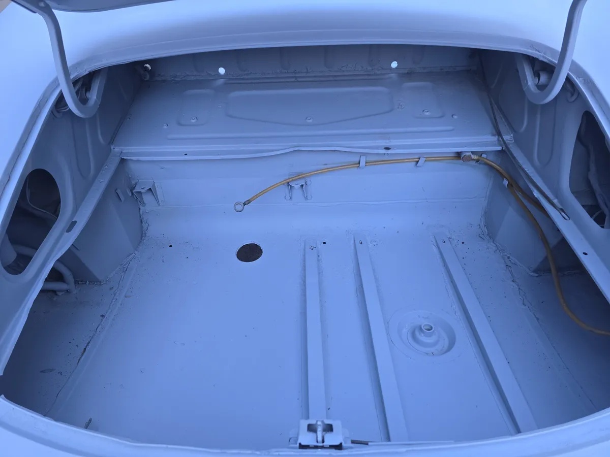 Jaguar-E-type-xke-1967-12