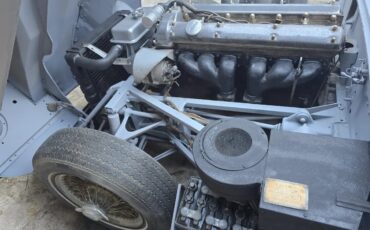 Jaguar-E-type-xke-1967-7