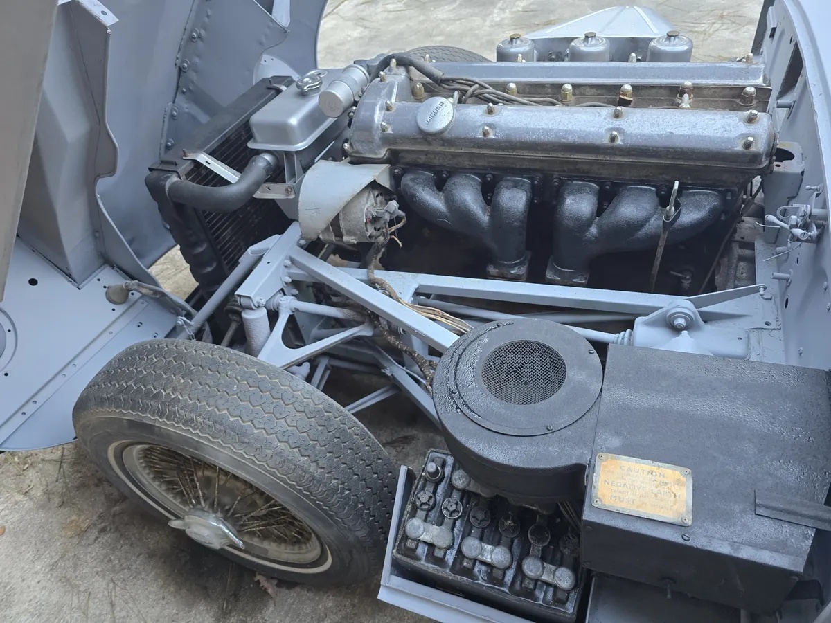 Jaguar-E-type-xke-1967-7