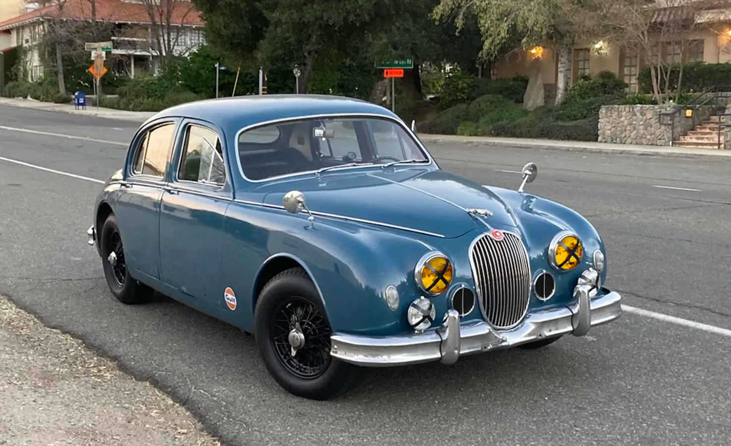 Jaguar-Mark-1-1959-Salloon-3
