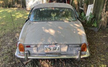 Jaguar-XJ-1970-2