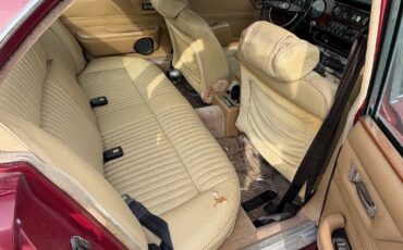 Jaguar-XJ6-1972-Sedan-20