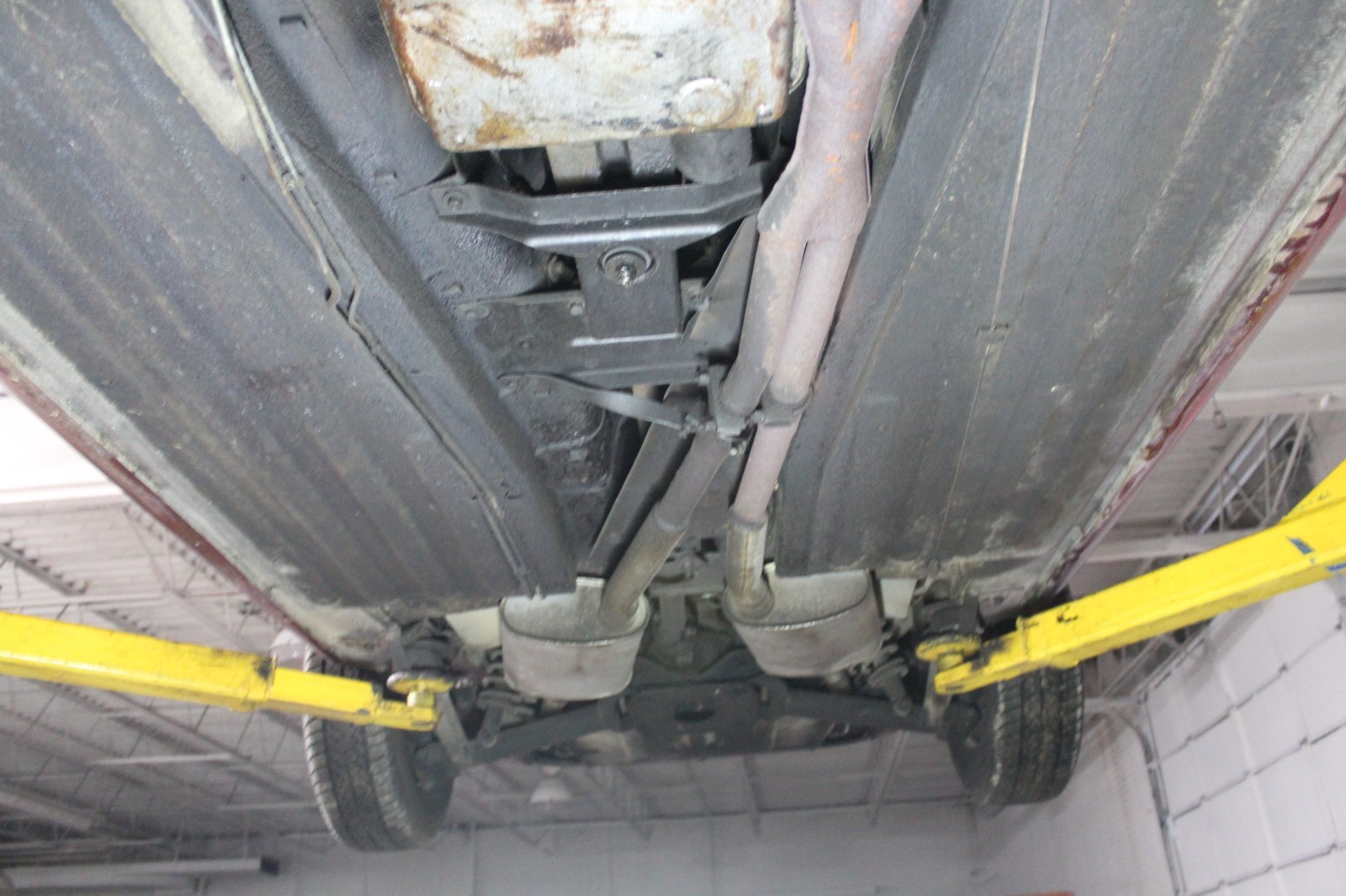 Jaguar-XJ6-1972-Sedan-33