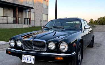 Jaguar-XJ6-1987-Sedan-1