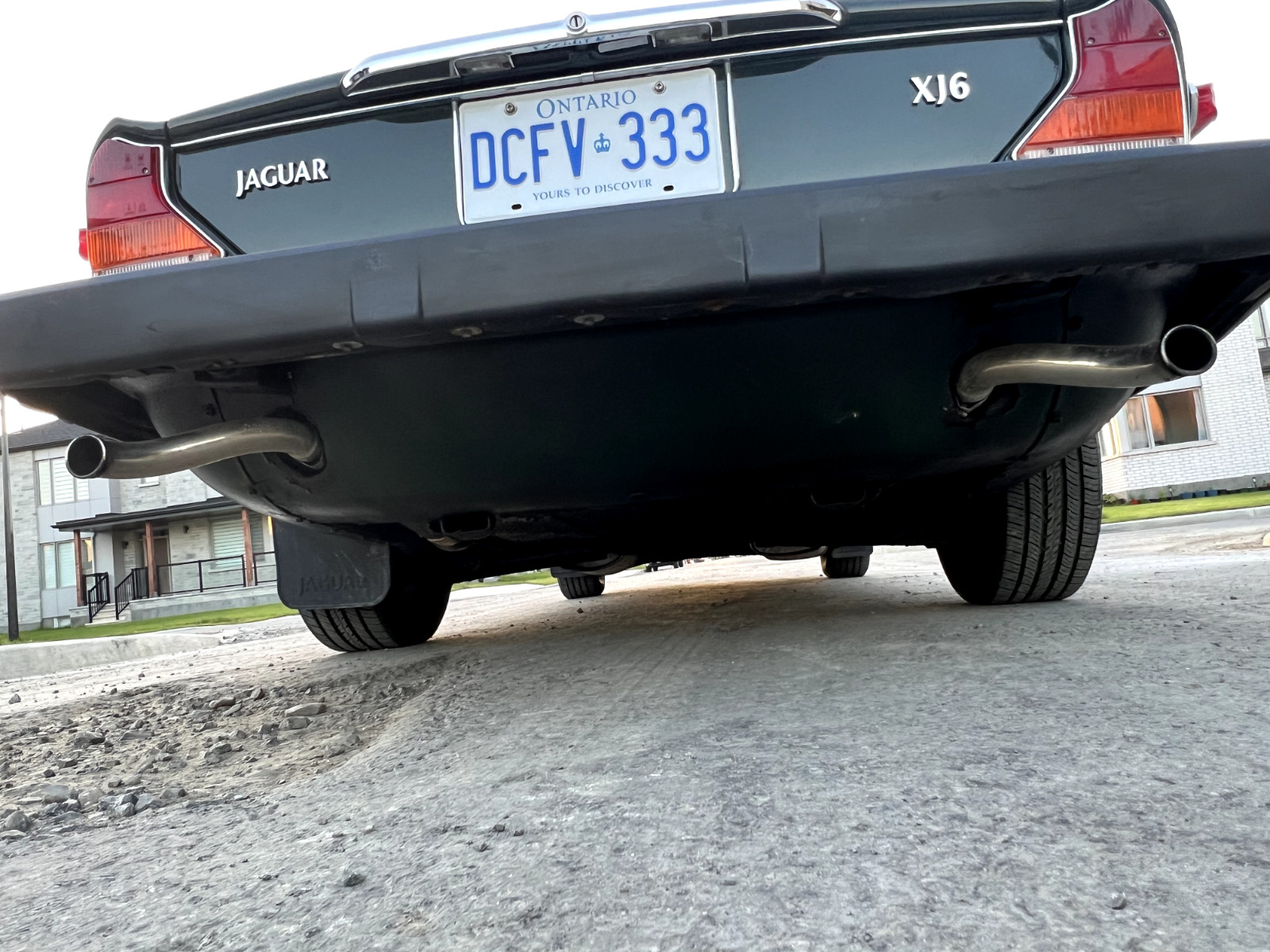 Jaguar-XJ6-1987-Sedan-13