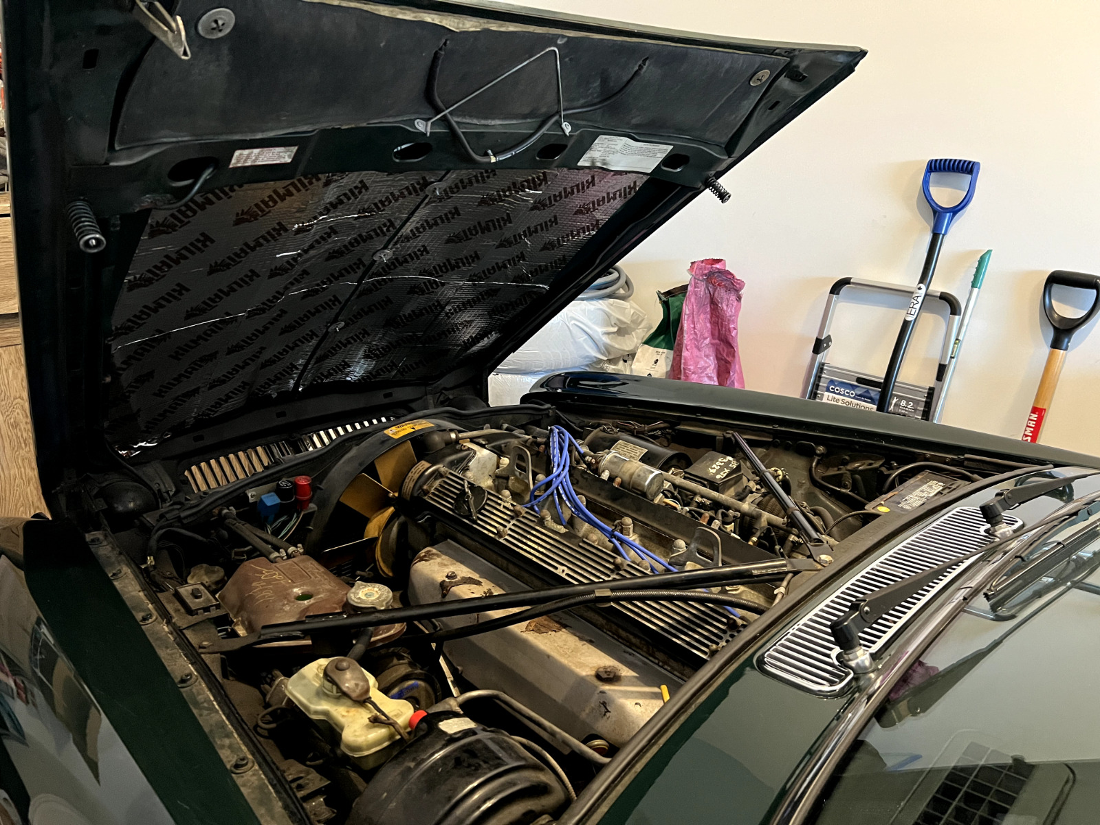 Jaguar-XJ6-1987-Sedan-16