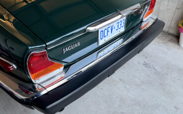 Jaguar-XJ6-1987-Sedan-21