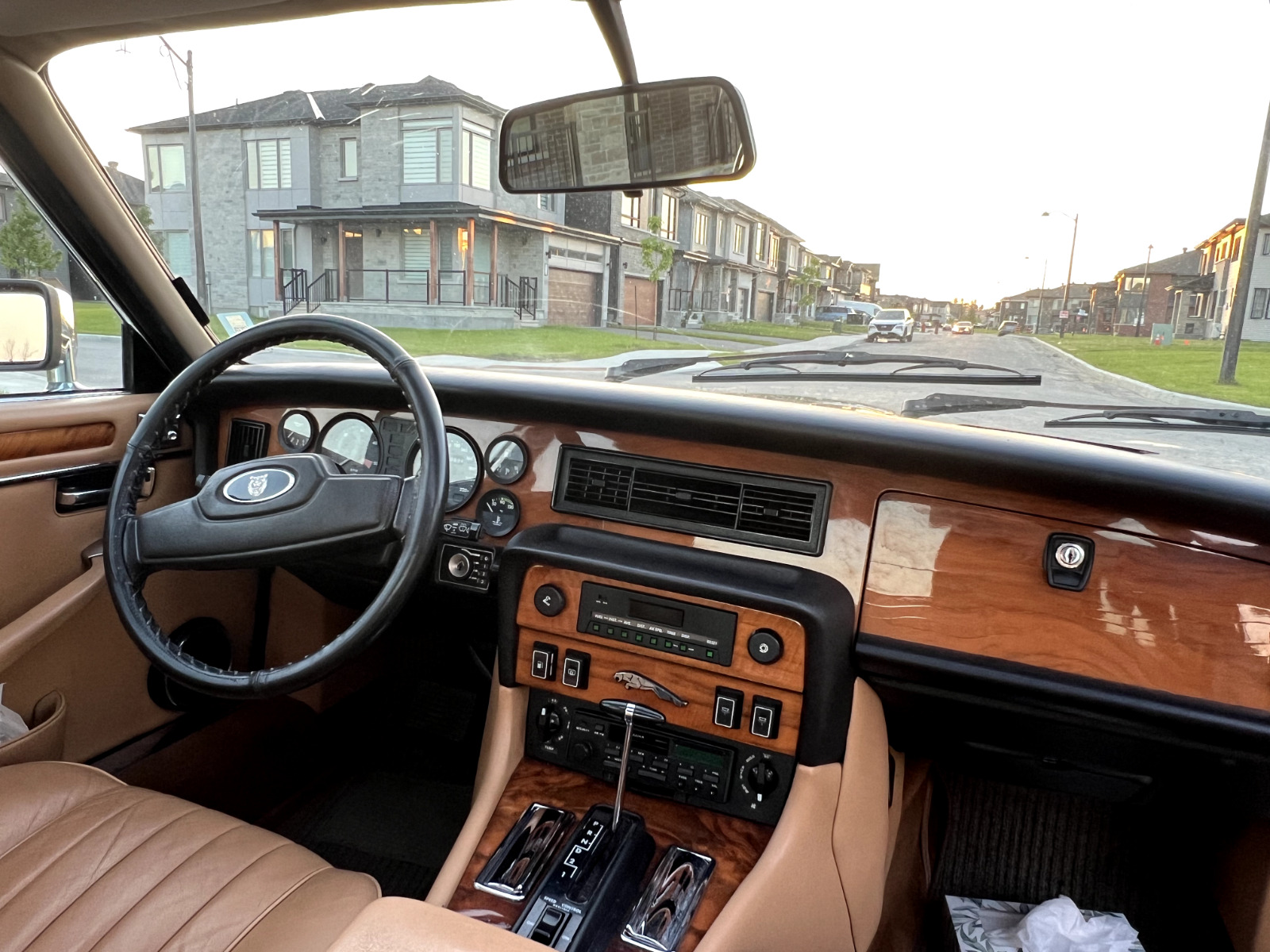 Jaguar-XJ6-1987-Sedan-8